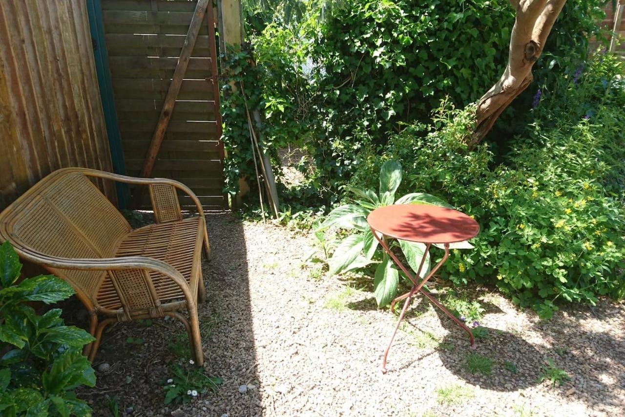 Le Petit Cottage Entre Village Et Mer Trélévern Buitenkant foto